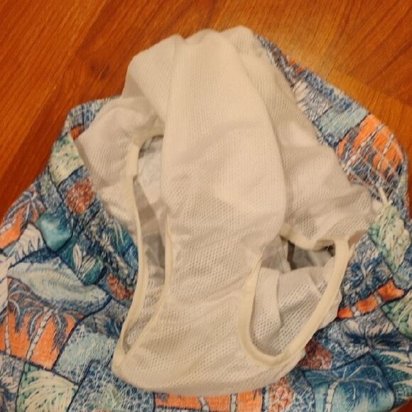 Tropical Print Shorts - Picture 3 of 3